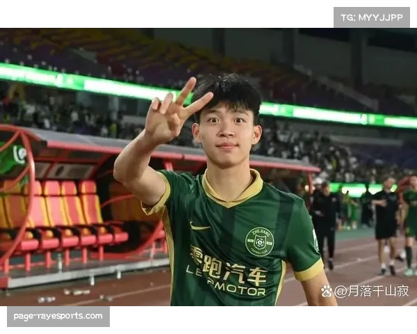 浙江队下半场进攻潮 王钰栋4分钟内梅开二度主导4比1逆转