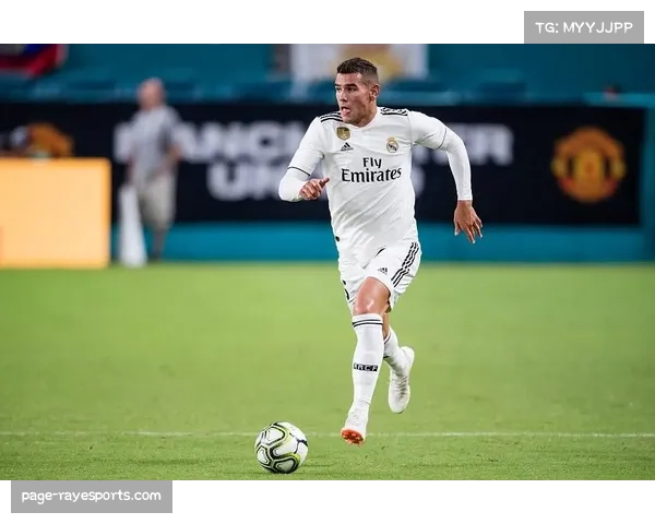 本科维奇梅开二度 深圳新鹏城后卫展现进攻端贡献